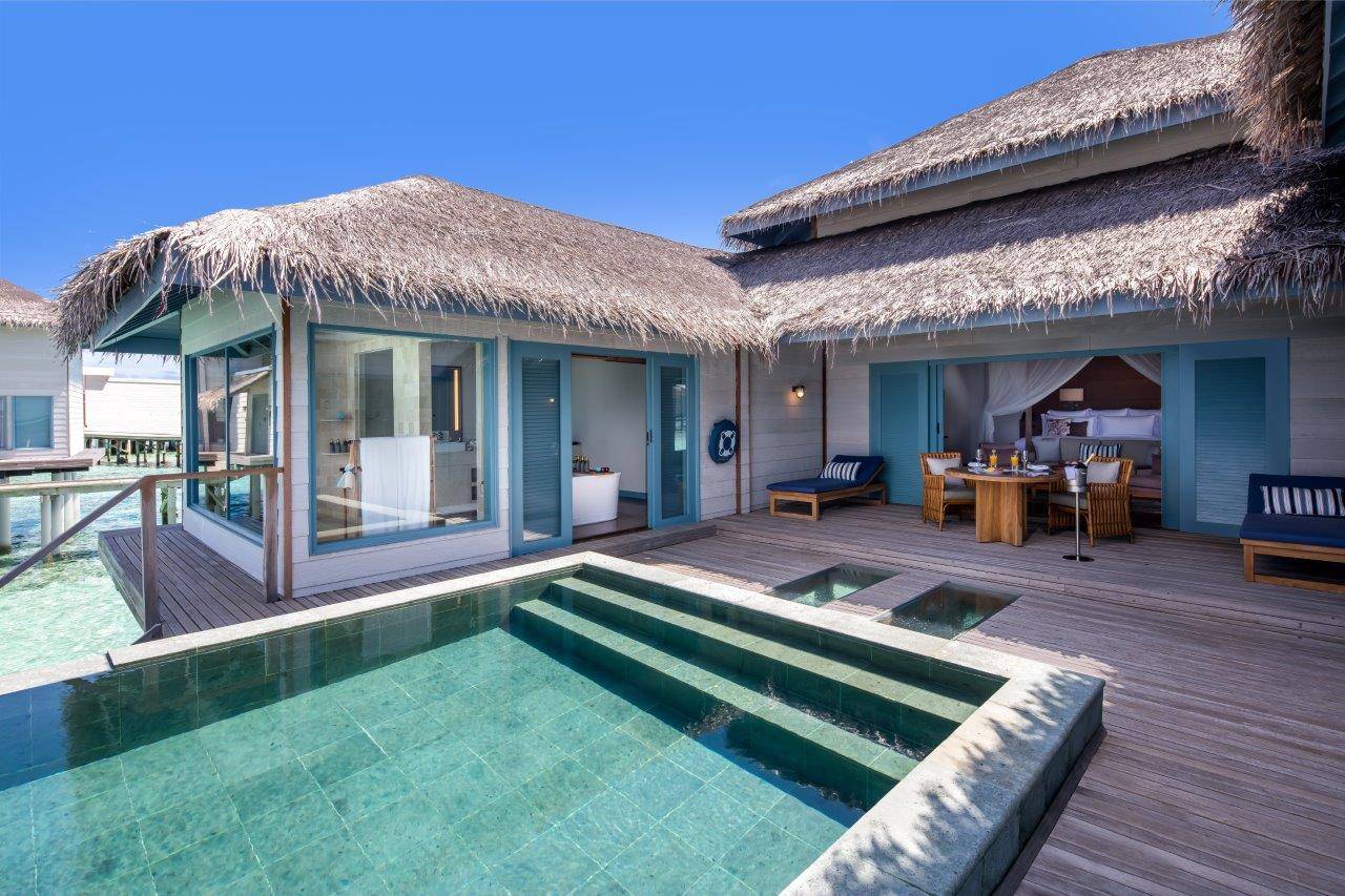 Raffles Maldives Meradhoo - فيلا عائمة تمكنك من مشاهدة غروب الشمس مع حمام سباحة خاص