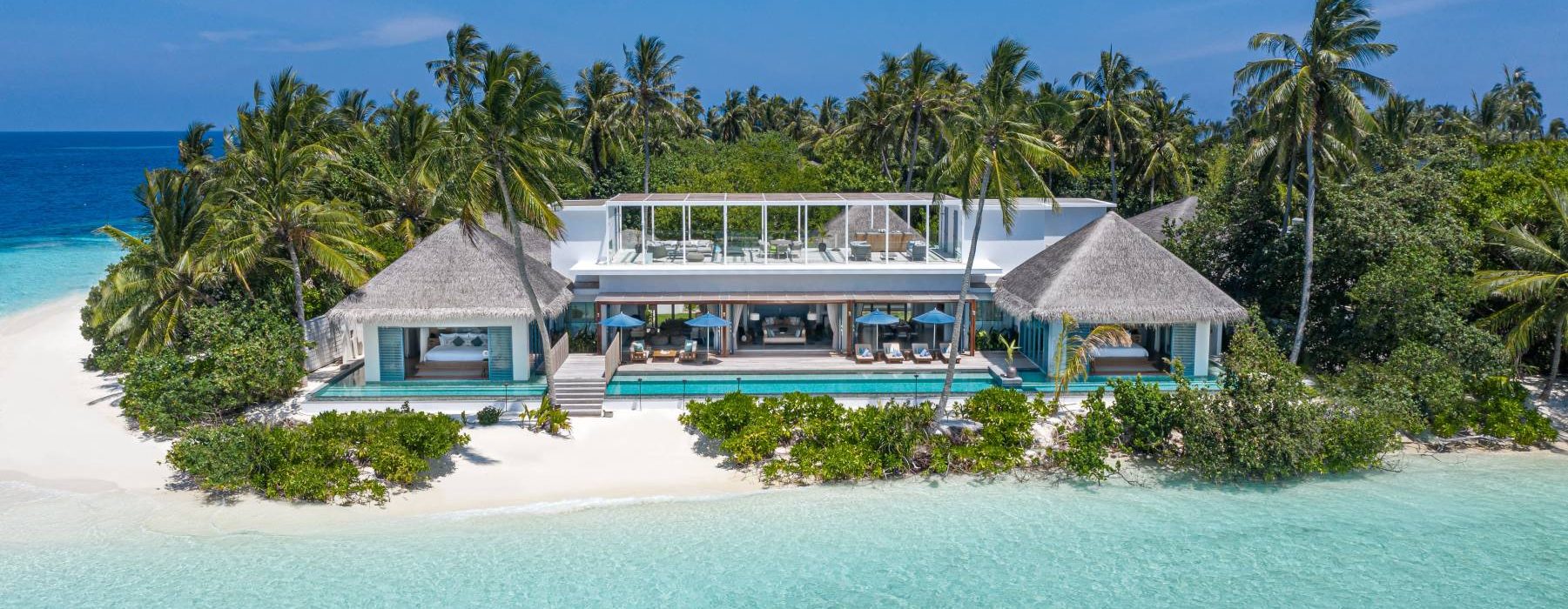 Raffles Maldives Meradhoo - مسكن رافلز الملكي – جزيرة منعزلة جديدة في المحيط الهندي